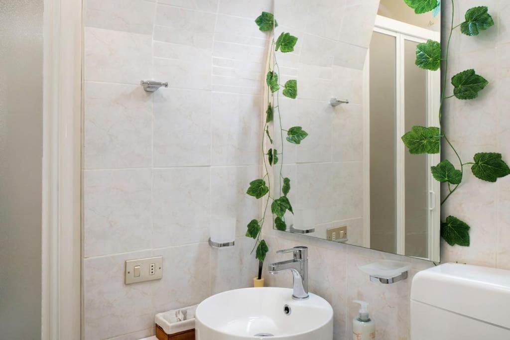 Casa Della Nonna Teresa Apartment Bordighera Luaran gambar